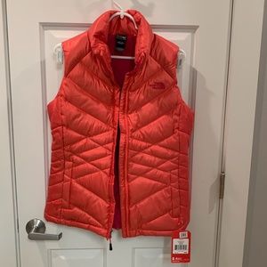 The North Face Down Vest Brand New Size Medium